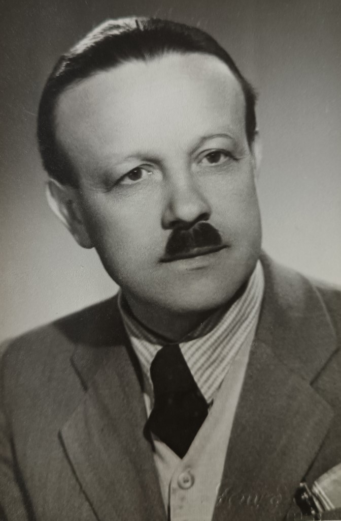 Borsó Gyula iskolaigazgató