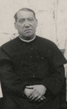 Stirling János plébános